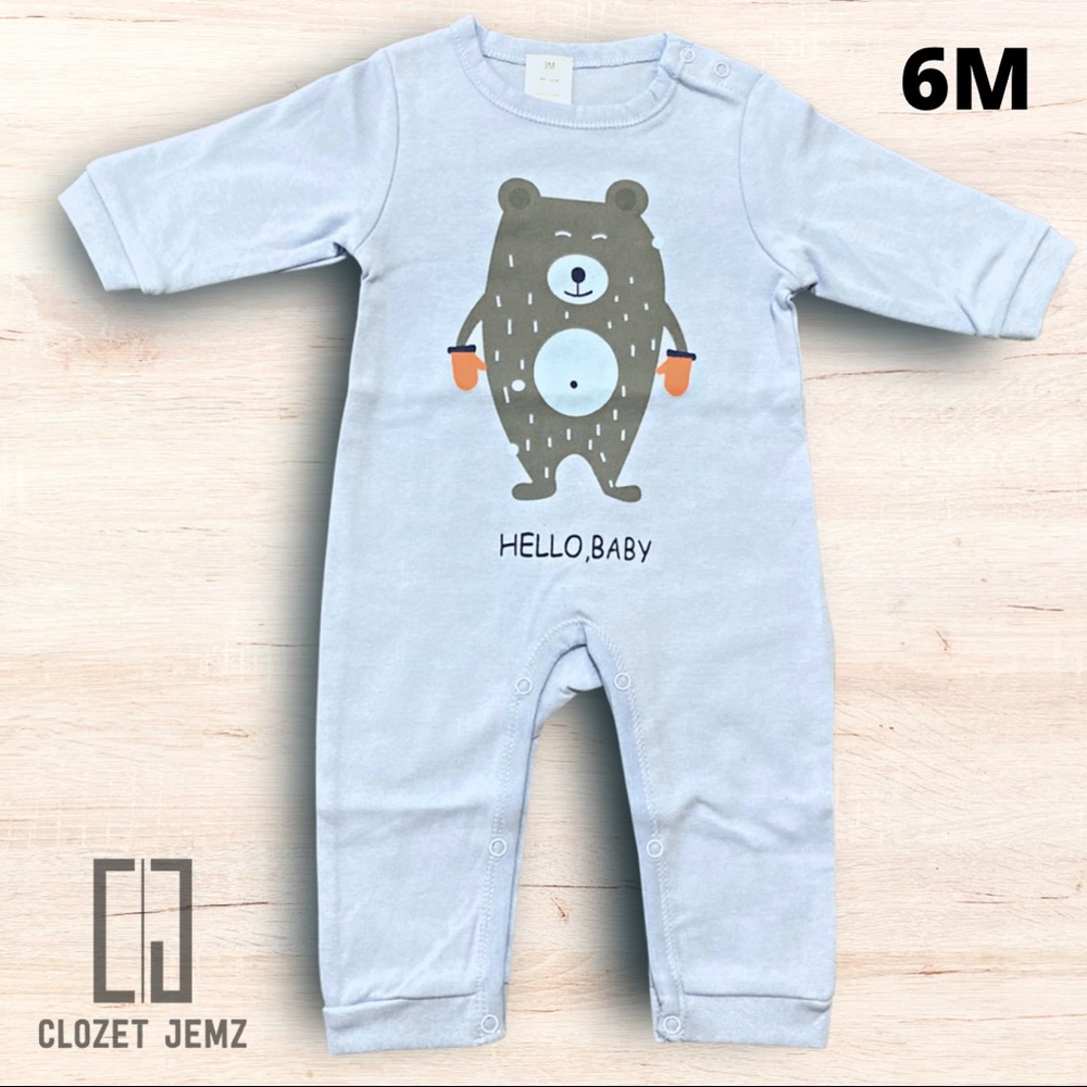 6 Month New Infant Romper With Winter Bear - Long Sleeve